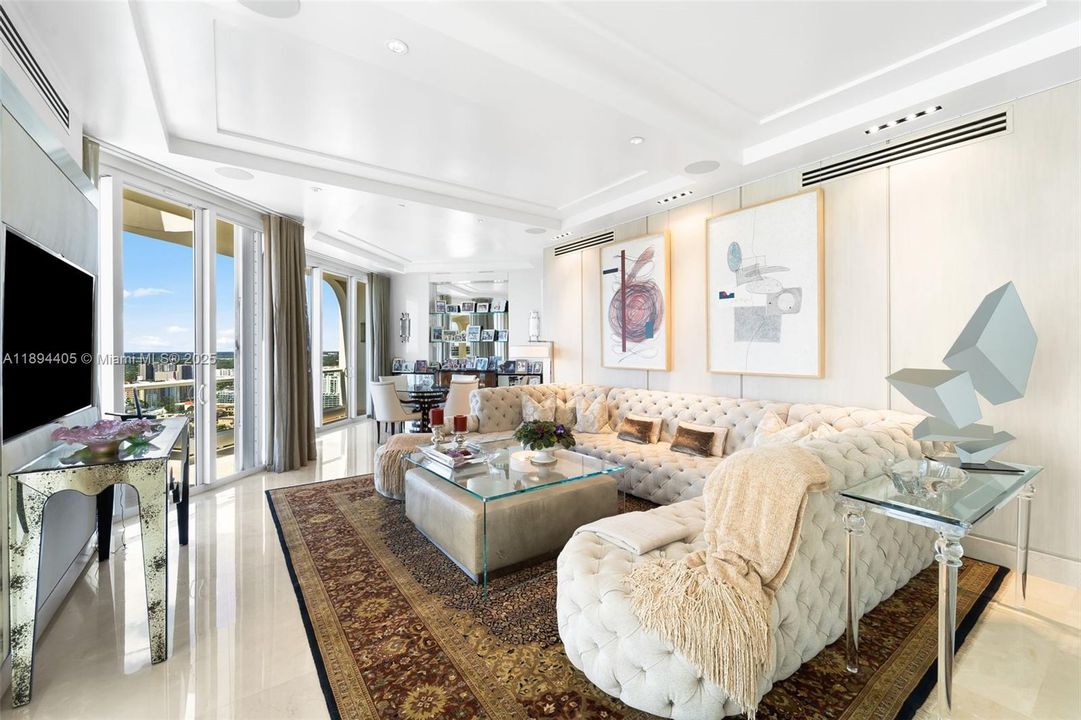 For Sale: $5,500,000 (6 beds, 7 baths, 7700 Square Feet)