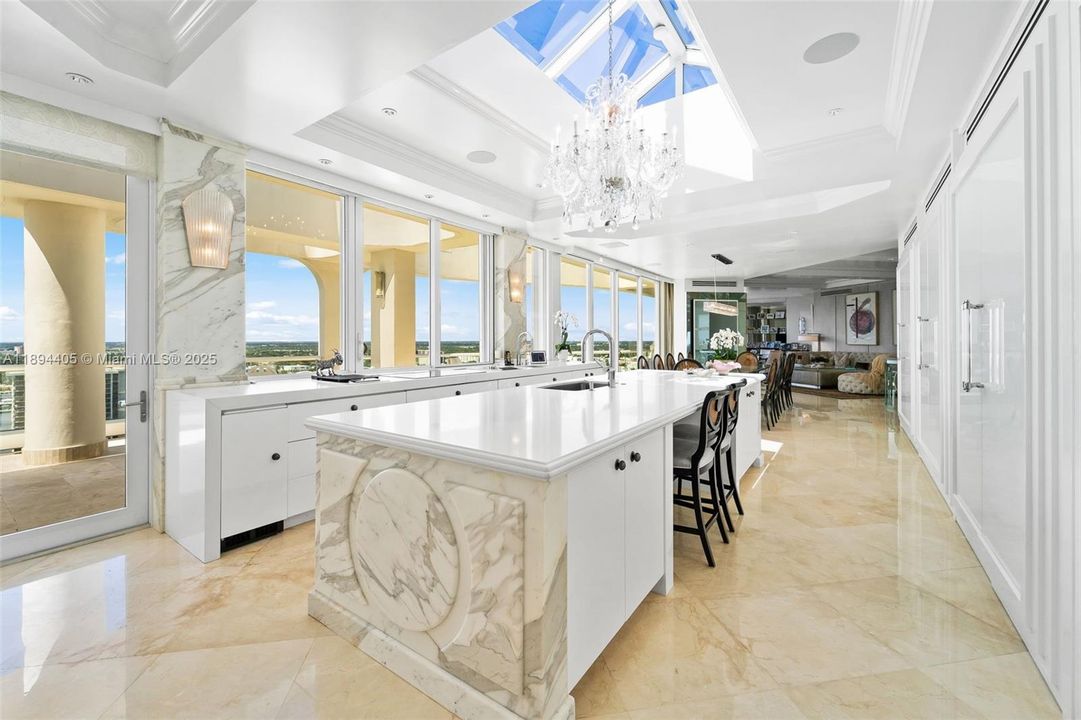 For Sale: $5,500,000 (6 beds, 7 baths, 7700 Square Feet)