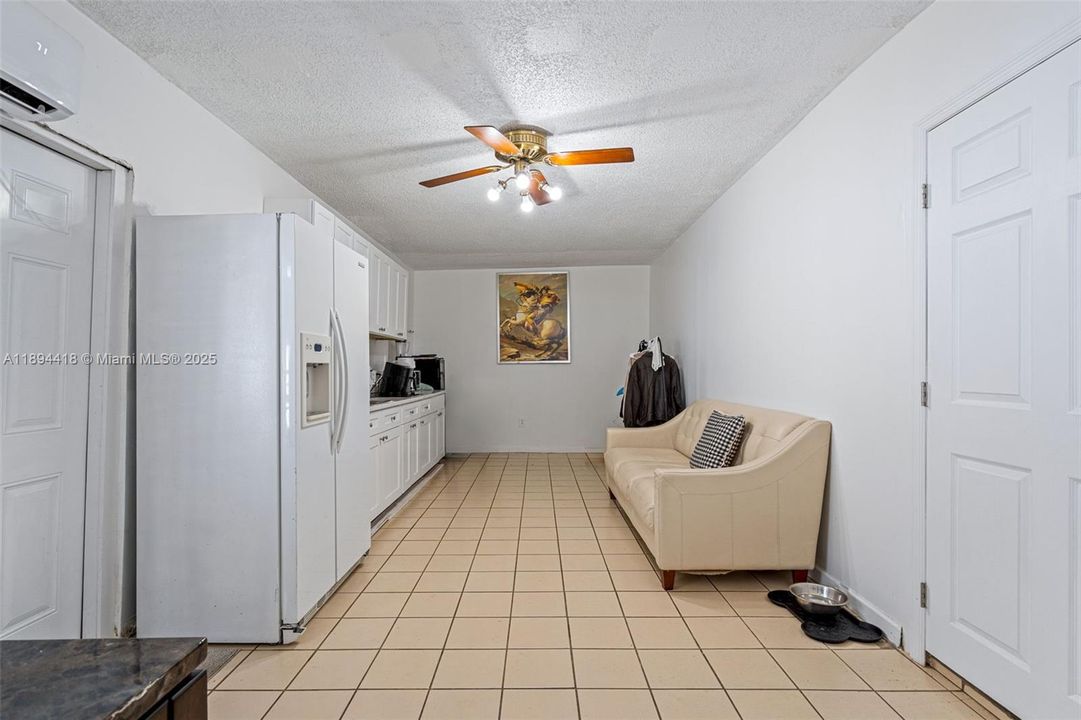 待售: $899,900 (0 贝兹, 0 浴室, 1316 平方英尺)