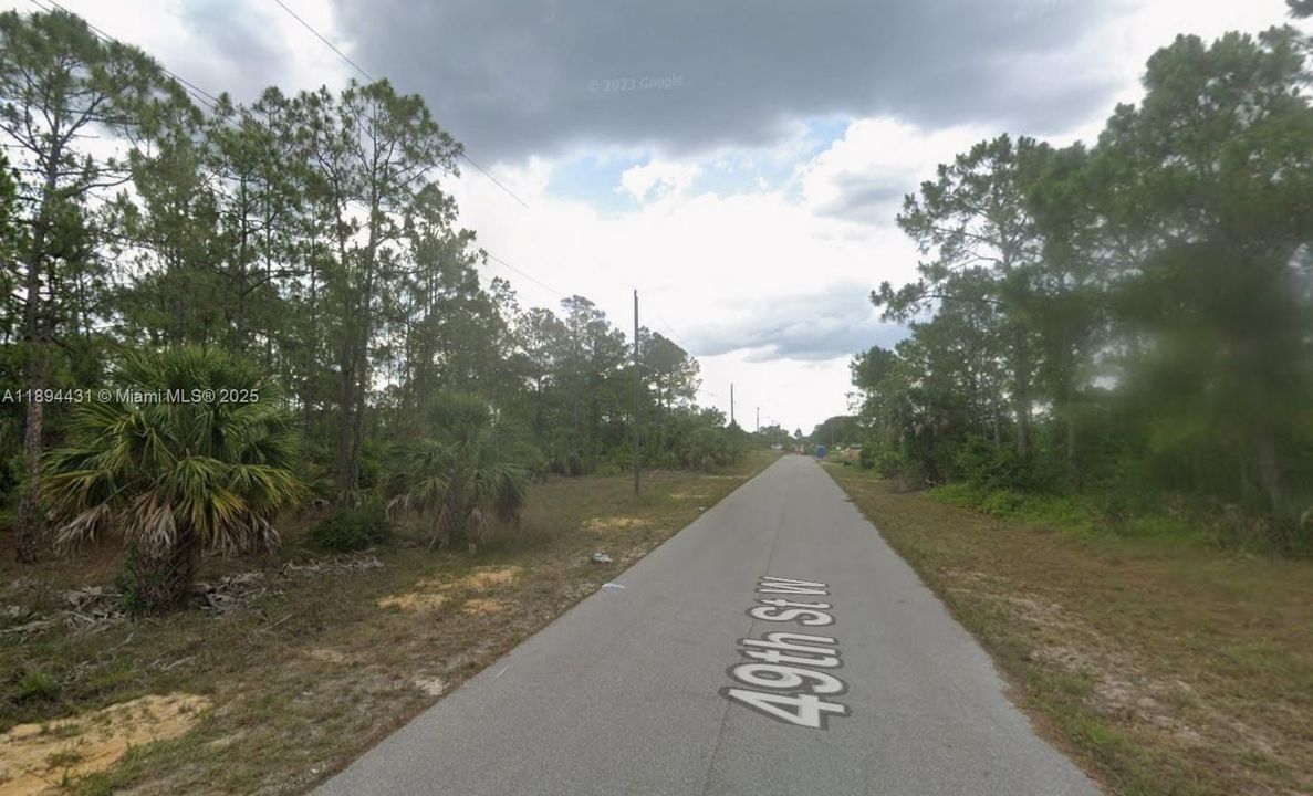 Недавно продано: $21,450 (0.25 acres)