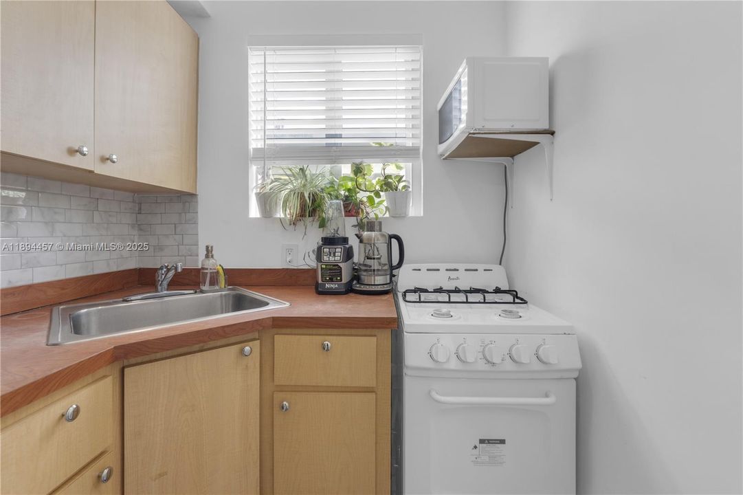 En Venta: $209,000 (1 camas, 1 baños, 400 Pies cuadrados)