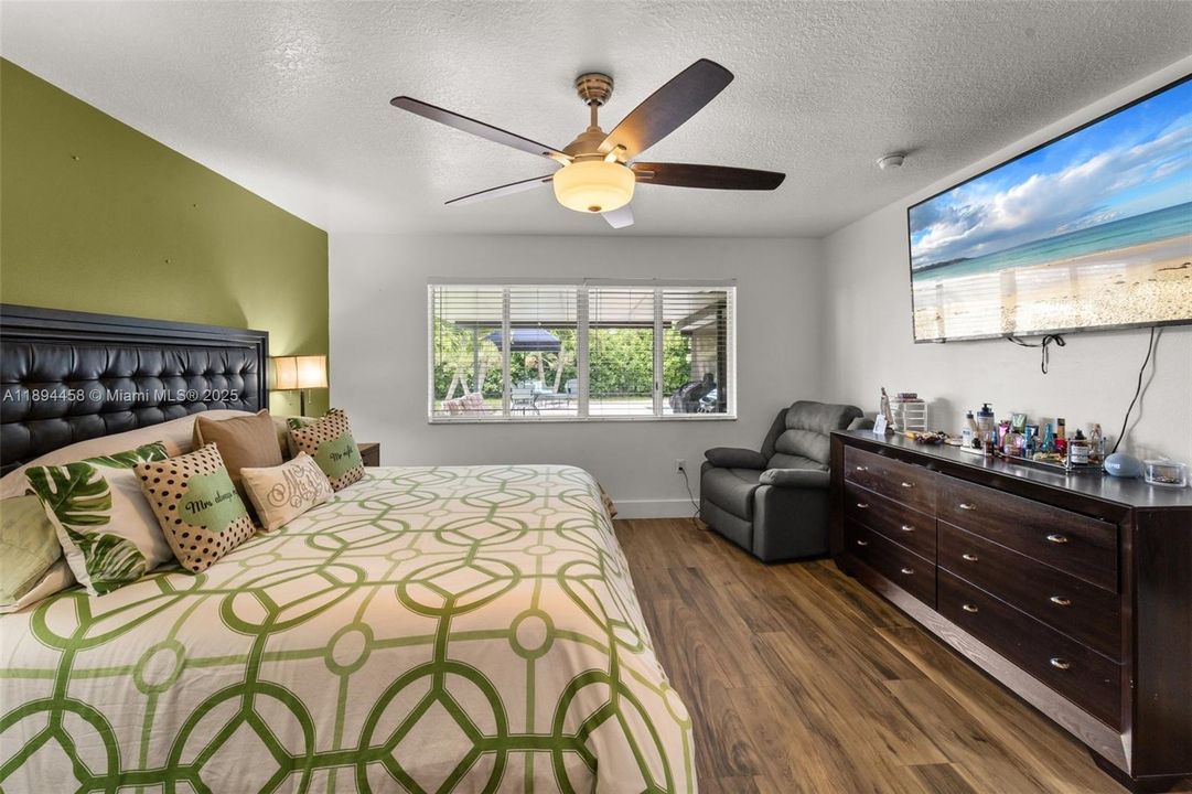 Active With Contract: $765,000 (4 beds, 2 baths, 1942 Square Feet)