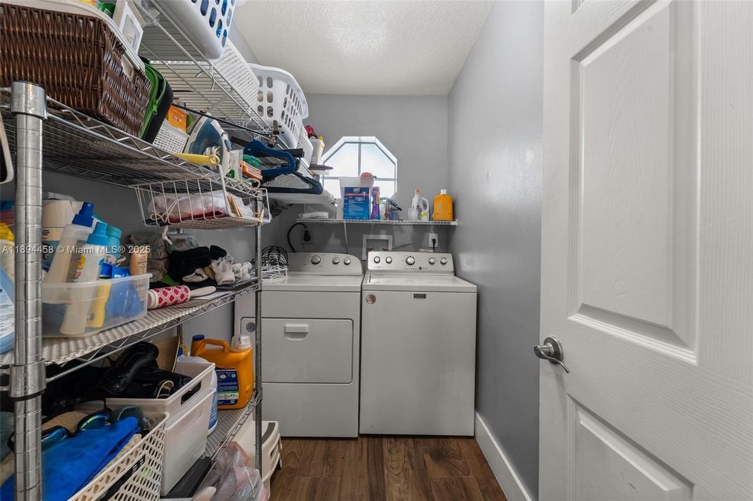 Active With Contract: $765,000 (4 beds, 2 baths, 1942 Square Feet)