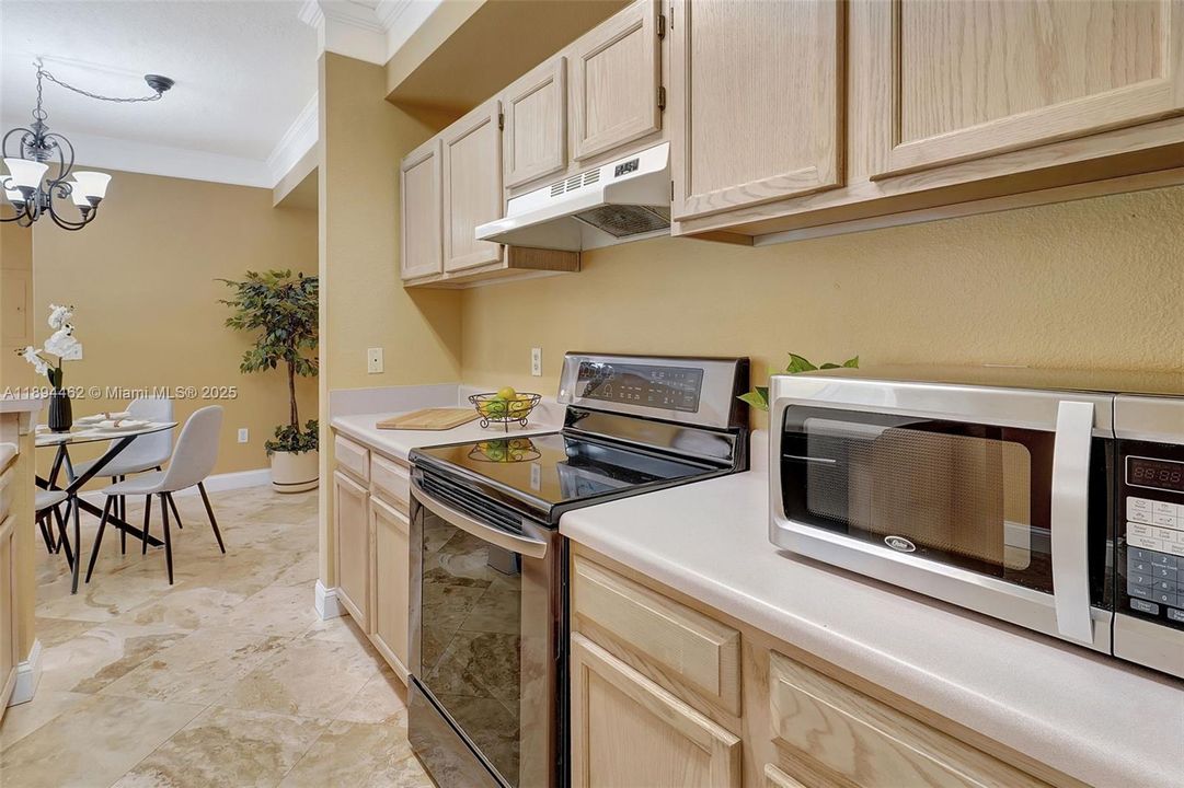 Recently Sold: $169,000 (2 beds, 2 baths, 1107 Square Feet)