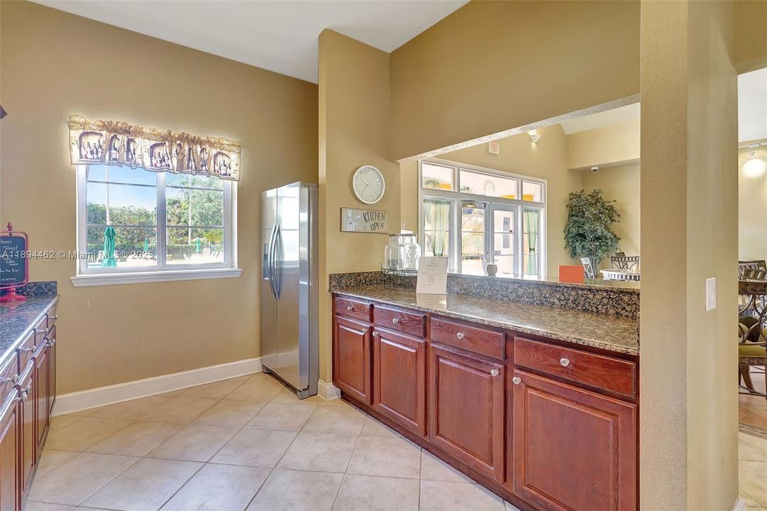 Recently Sold: $169,000 (2 beds, 2 baths, 1107 Square Feet)