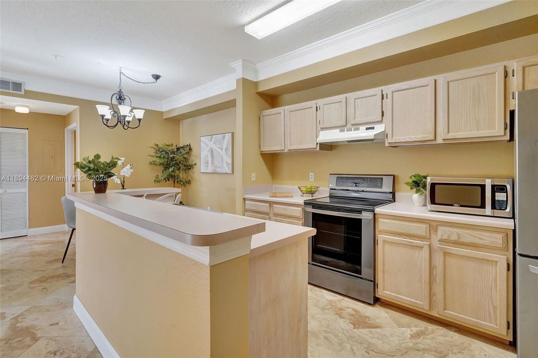 Recently Sold: $169,000 (2 beds, 2 baths, 1107 Square Feet)