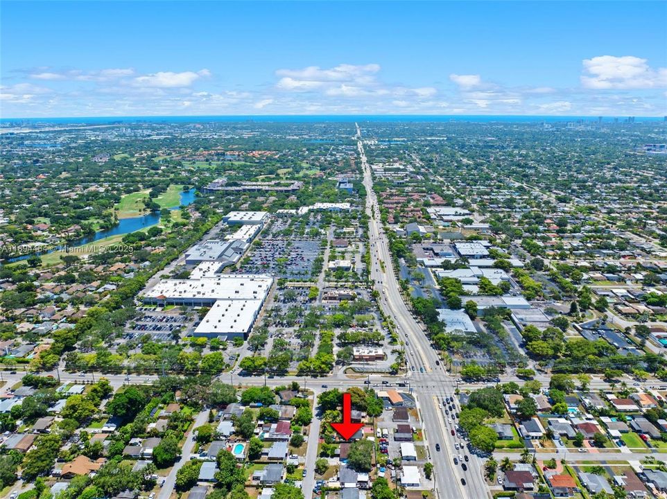 Active With Contract: $469,500 (3 beds, 2 baths, 1305 Square Feet)