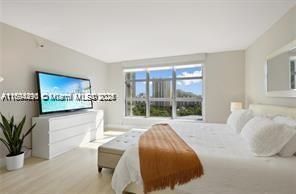 待售: $620,000 (2 贝兹, 2 浴室, 1361 平方英尺)