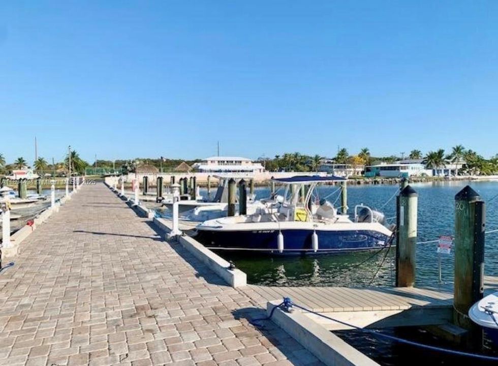 最近租的: $2,000 (2 贝兹, 2 浴室, 864 平方英尺)