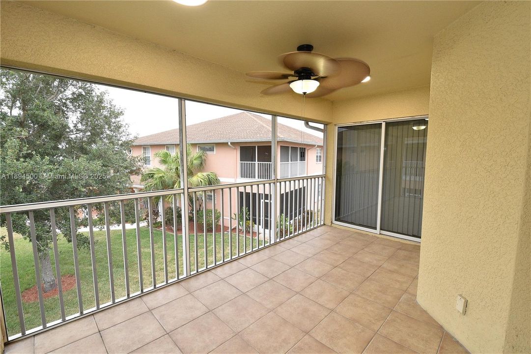 En Venta: $220,000 (3 camas, 2 baños, 1517 Pies cuadrados)