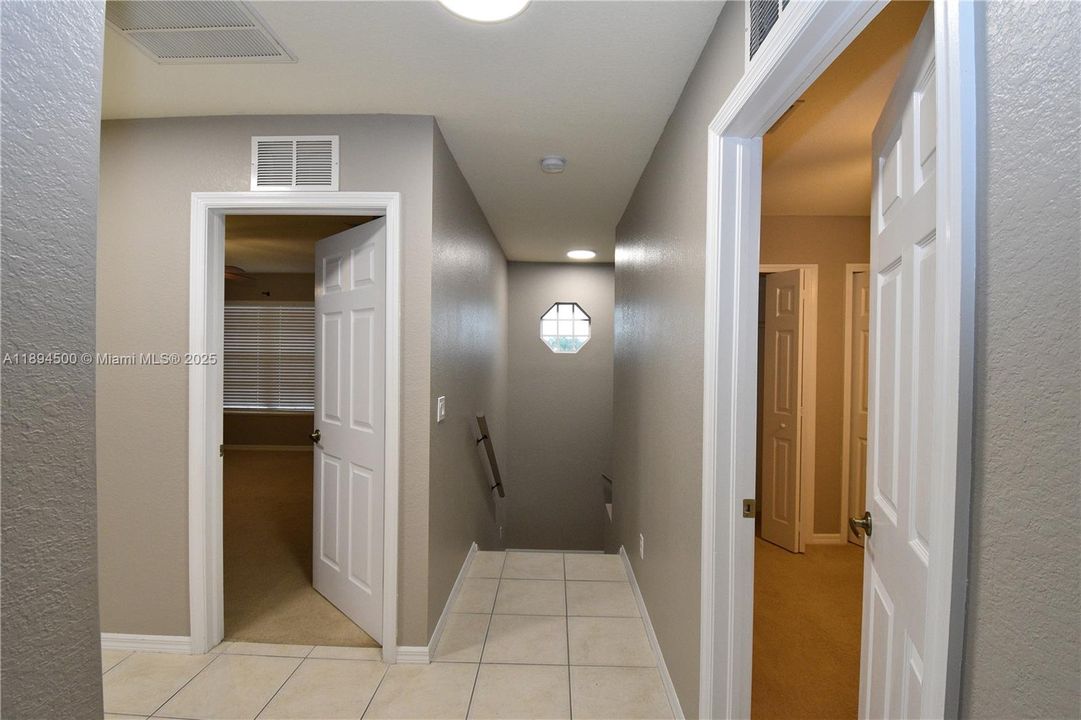 En Venta: $220,000 (3 camas, 2 baños, 1517 Pies cuadrados)