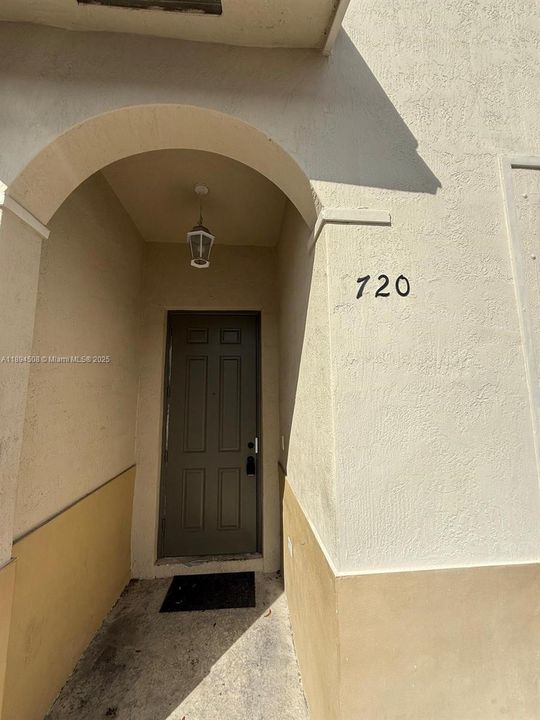 На продажу: $379,900 (3 спален, 2 ванн, 1419 Квадратных фут)