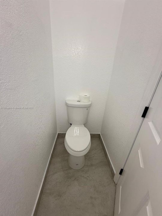 На продажу: $379,900 (3 спален, 2 ванн, 1419 Квадратных фут)