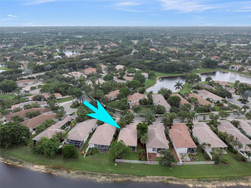 En Venta: $1,350,000 (3 camas, 3 baños, 2446 Pies cuadrados)