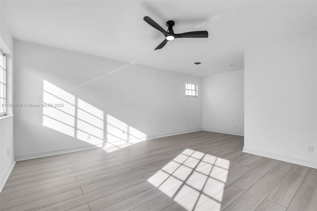 For Sale: $865,000 (4 beds, 3 baths, 2620 Square Feet)