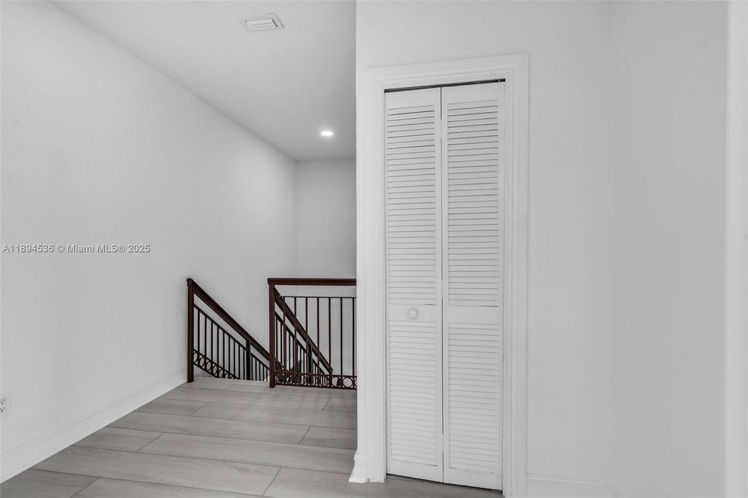 For Sale: $865,000 (4 beds, 3 baths, 2620 Square Feet)