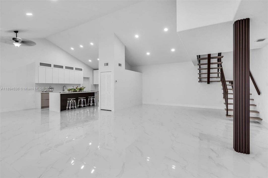 For Sale: $865,000 (4 beds, 3 baths, 2620 Square Feet)