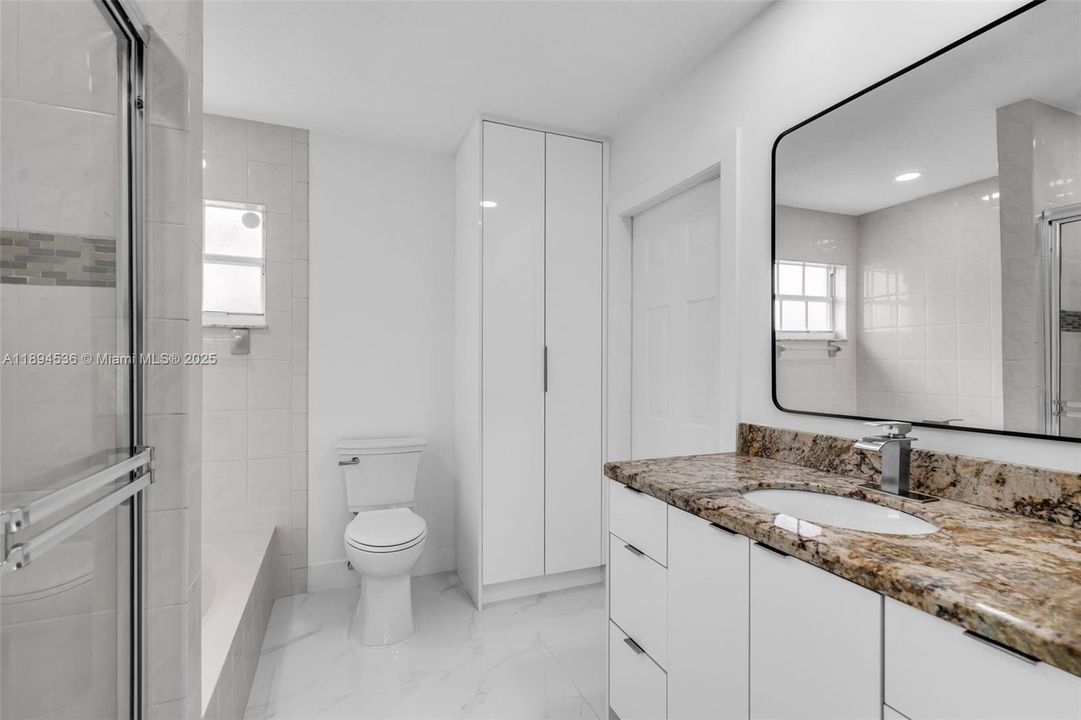 For Sale: $865,000 (4 beds, 3 baths, 2620 Square Feet)