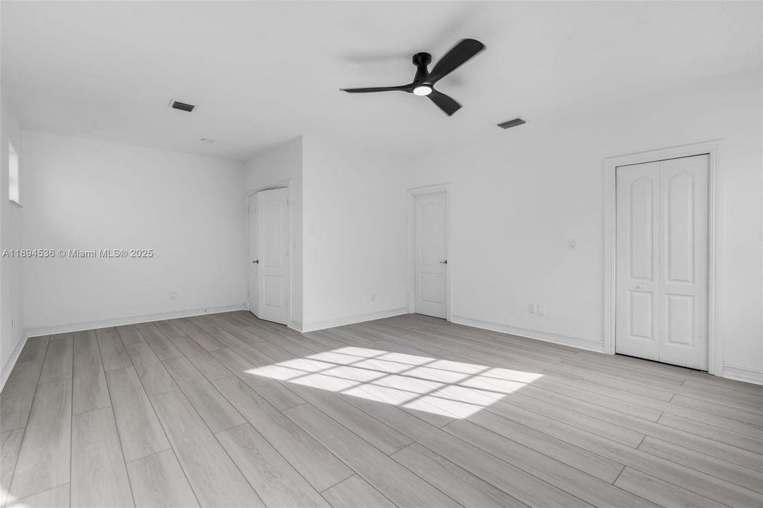 For Sale: $865,000 (4 beds, 3 baths, 2620 Square Feet)