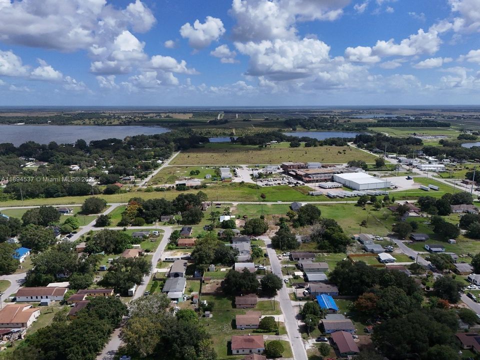 待售: $26,000 (0.27 acres)