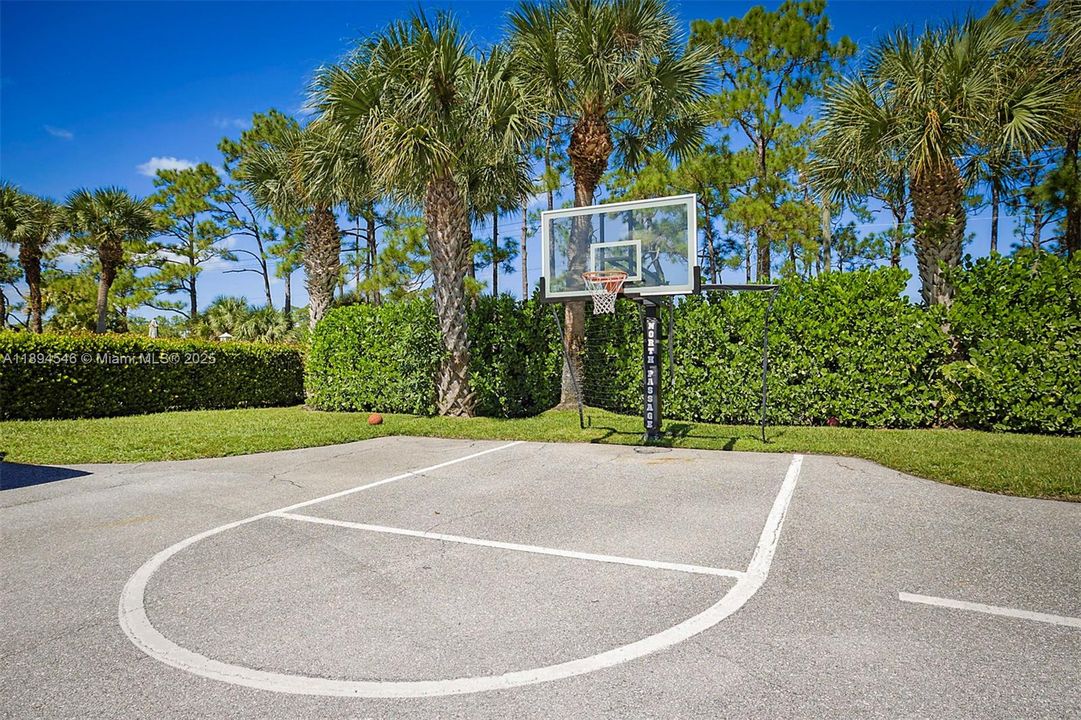 En Venta: $539,000 (3 camas, 2 baños, 1753 Pies cuadrados)