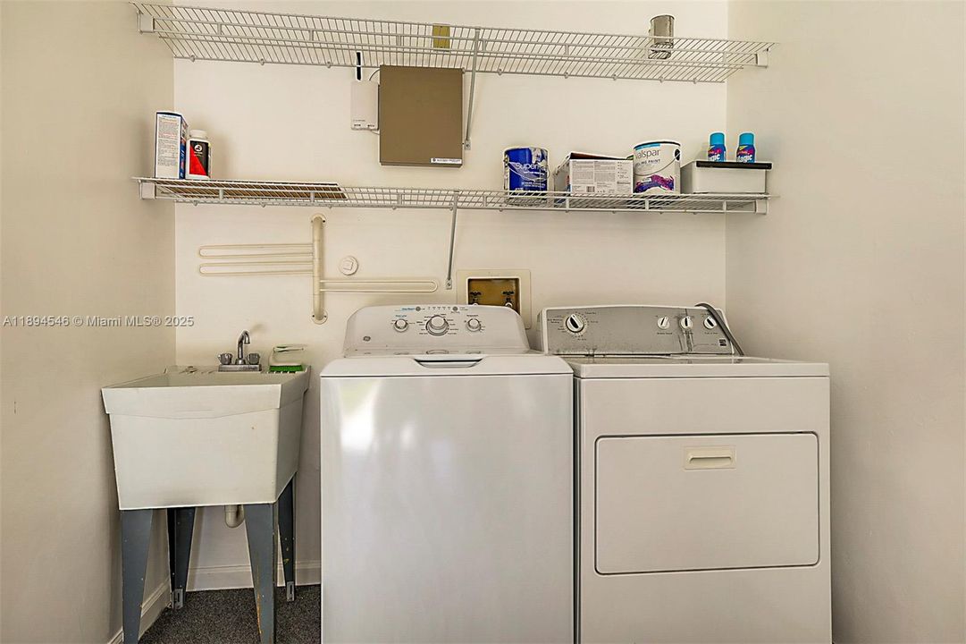 En Venta: $539,000 (3 camas, 2 baños, 1753 Pies cuadrados)