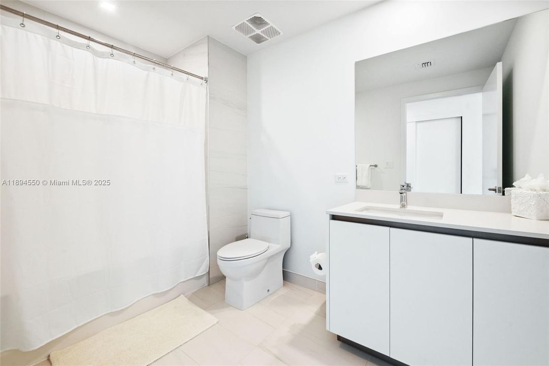 Недавно арендовано: $35,000 (4 спален, 4 ванн, 3300 Квадратных фут)