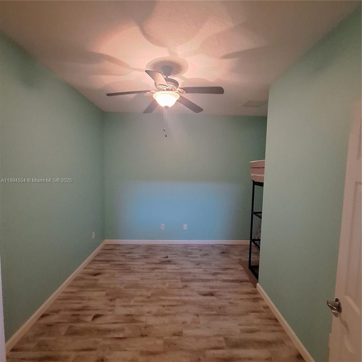 待售: $328,000 (2 贝兹, 2 浴室, 1616 平方英尺)