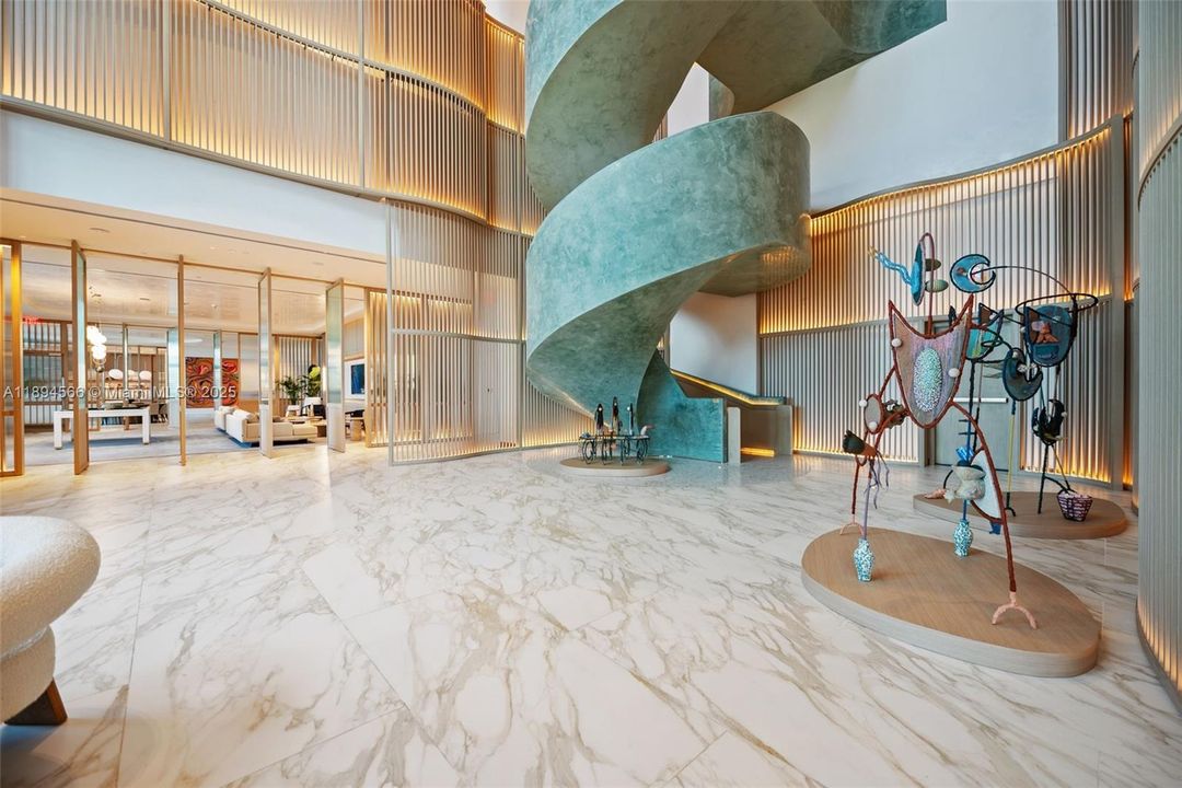 For Sale: $4,100,000 (3 beds, 3 baths, 2500 Square Feet)