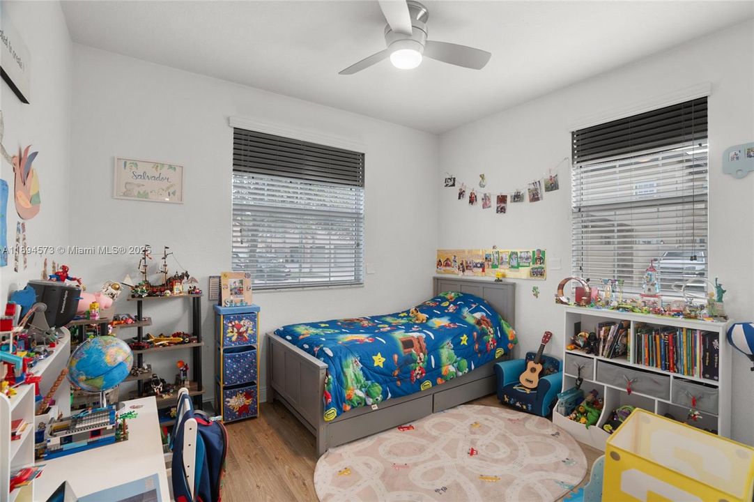 最近租的: $2,550 (2 贝兹, 2 浴室, 1040 平方英尺)