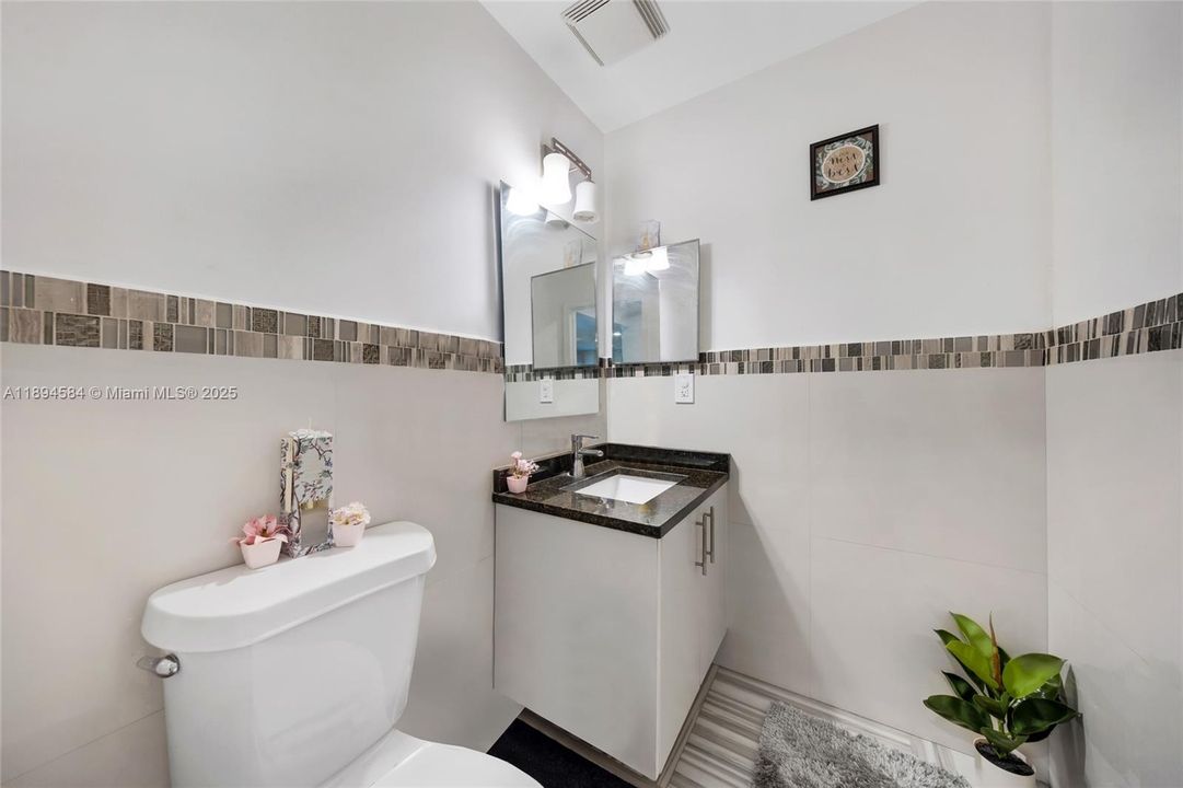 Active With Contract: $580,000 (4 beds, 2 baths, 2009 Square Feet)