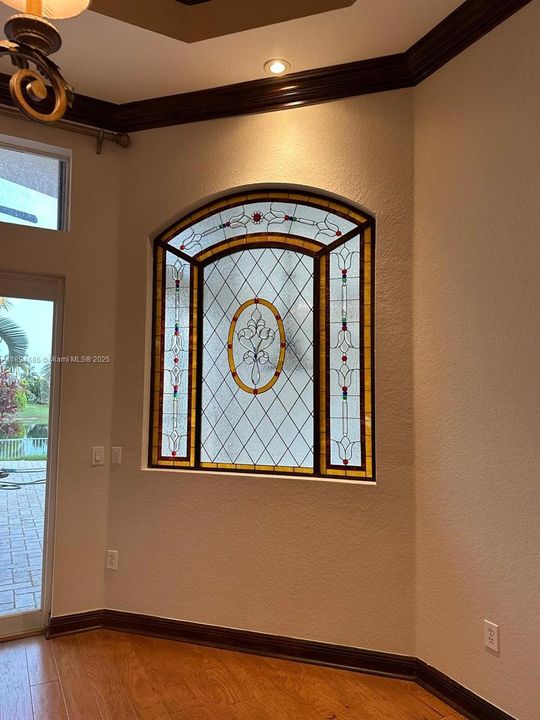 На продажу: $1,050,000 (5 спален, 3 ванн, 2951 Квадратных фут)