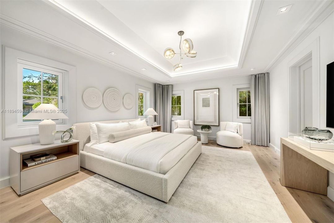 Activo con contrato: $7,990,000 (5 camas, 5 baños, 4081 Pies cuadrados)