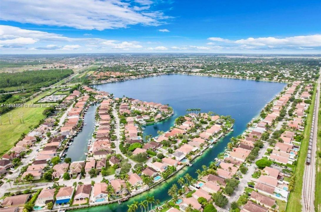 Active With Contract: $4,150 (4 beds, 2 baths, 2174 Square Feet)