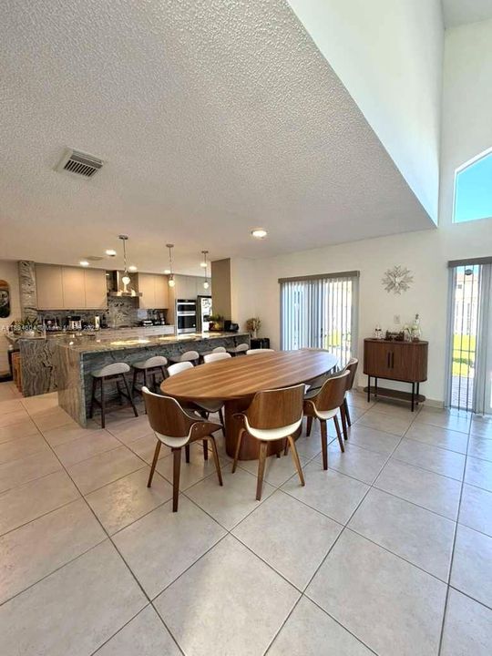 Active With Contract: $4,150 (4 beds, 2 baths, 2174 Square Feet)