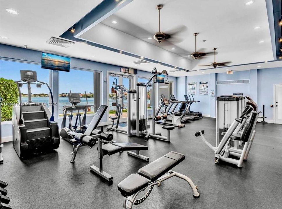 Active With Contract: $4,150 (4 beds, 2 baths, 2174 Square Feet)