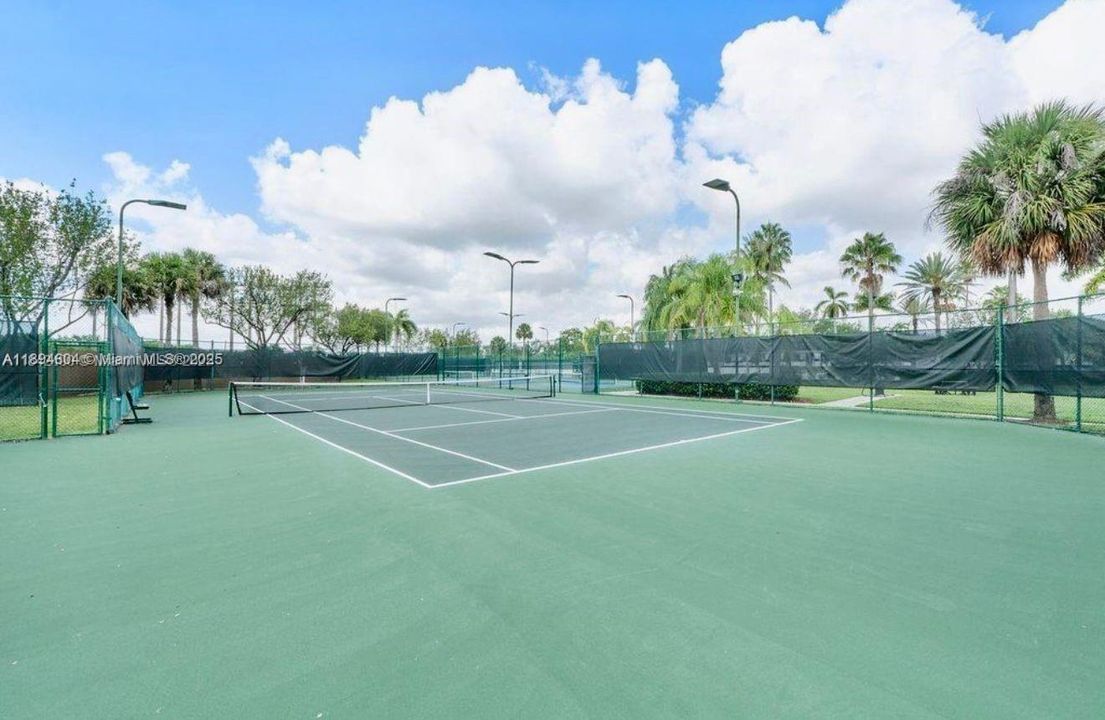 Active With Contract: $4,150 (4 beds, 2 baths, 2174 Square Feet)