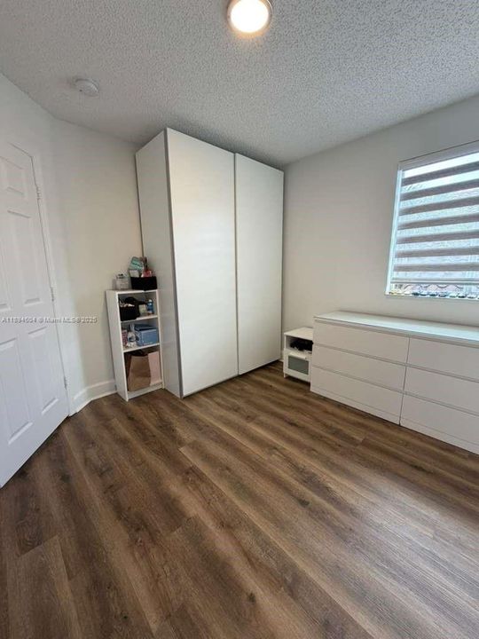 Active With Contract: $4,150 (4 beds, 2 baths, 2174 Square Feet)