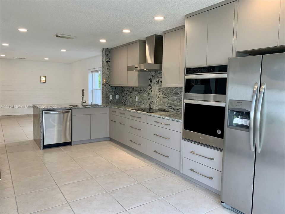 Active With Contract: $4,150 (4 beds, 2 baths, 2174 Square Feet)