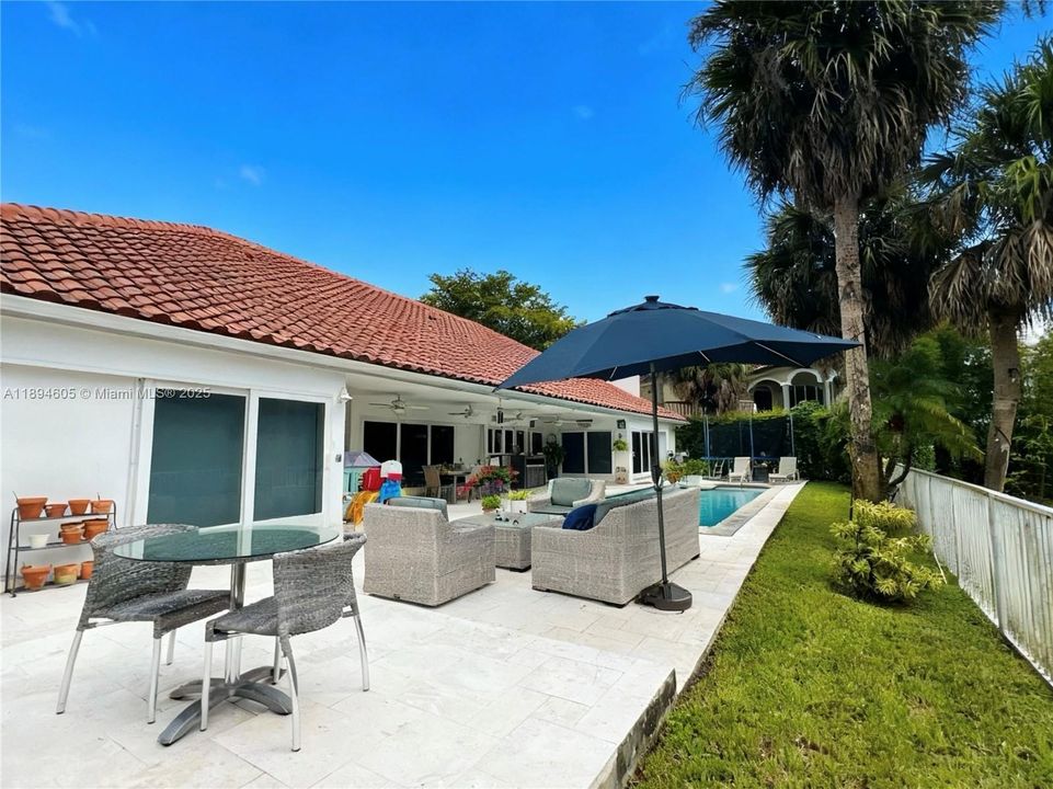 For Rent: $12,000 (4 beds, 3 baths, 3018 Square Feet)