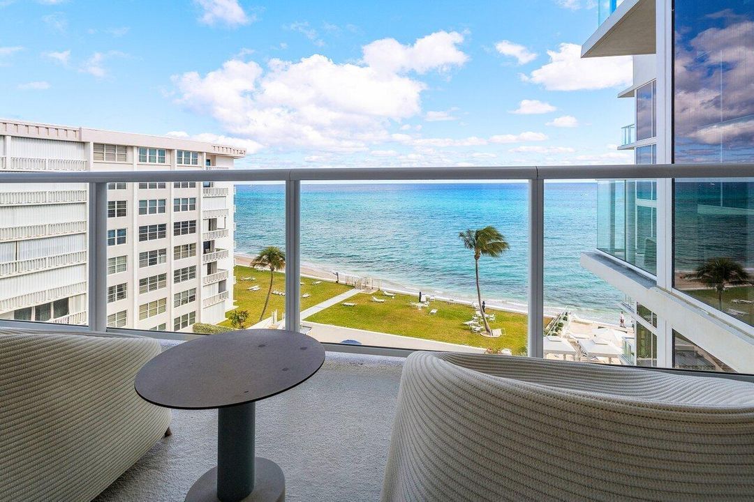027-3550SouthOceanBoulevard-6B-PalmBeach
