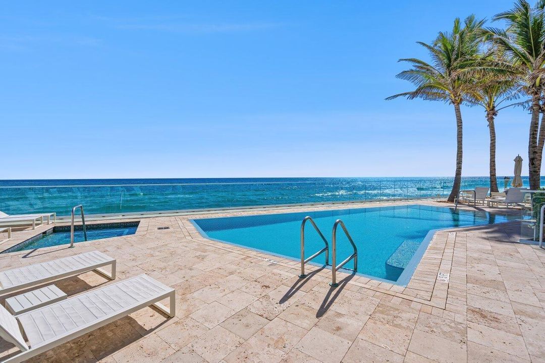041-3550SouthOceanBoulevard-6B-PalmBeach