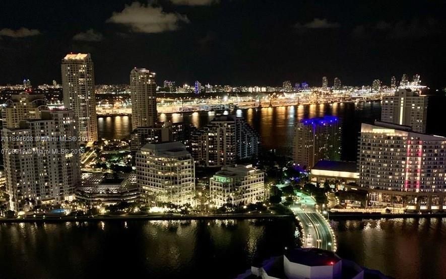 待售: $1,150,000 (2 贝兹, 2 浴室, 1278 平方英尺)