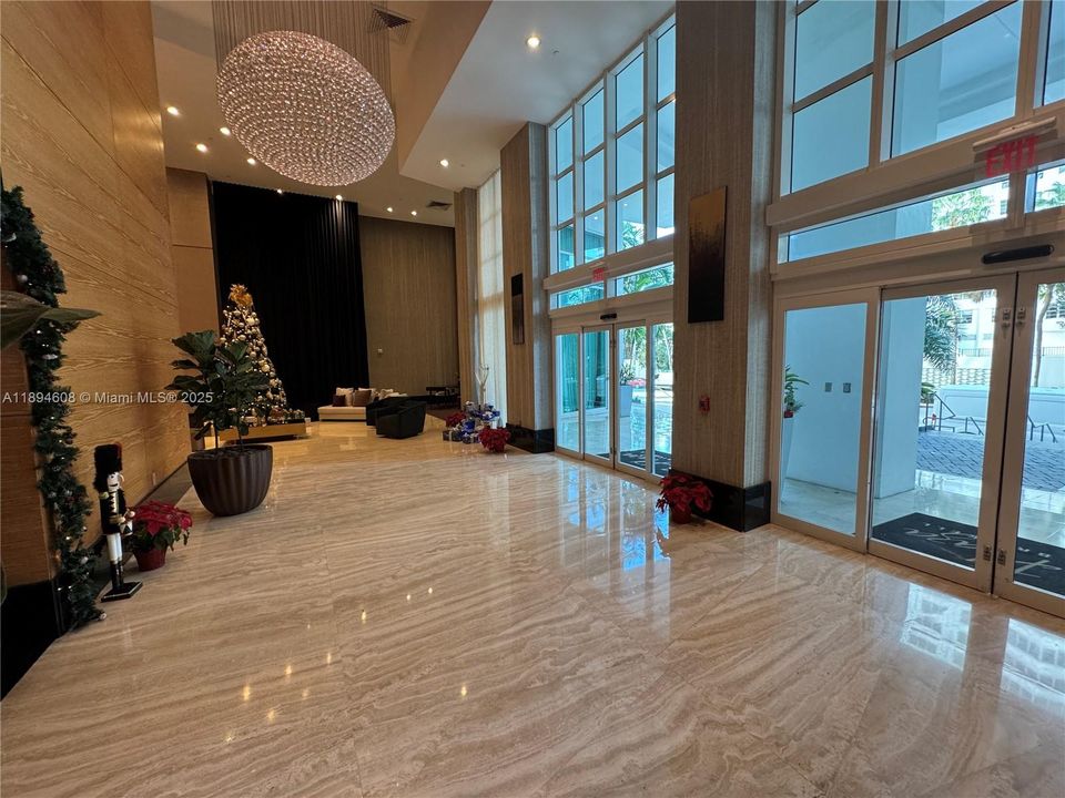 待售: $1,150,000 (2 贝兹, 2 浴室, 1278 平方英尺)