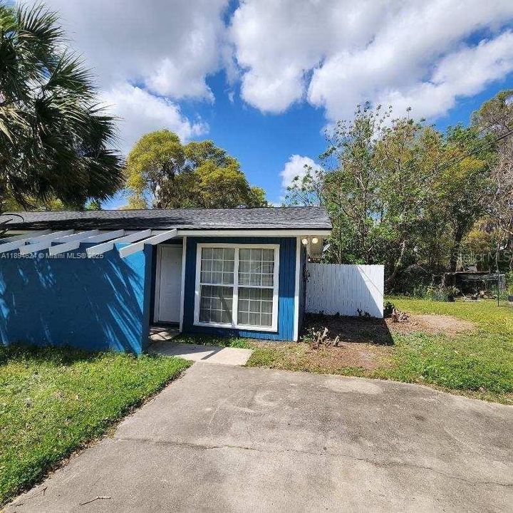 En Renta: $1,400 (2 camas, 2 baños, 0 Pies cuadrados)