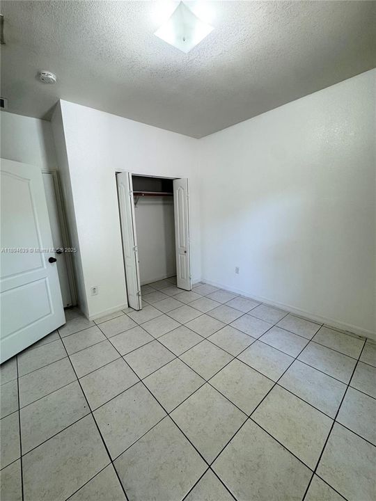 For Rent: $2,100 (2 beds, 2 baths, 1000 Square Feet)