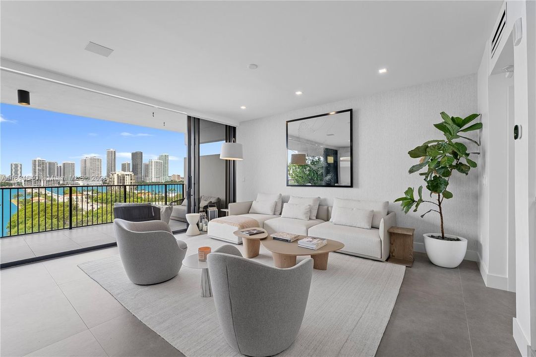 待售: $1,575,000 (1 贝兹, 2 浴室, 1030 平方英尺)