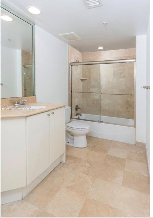 2nd Bathroom
