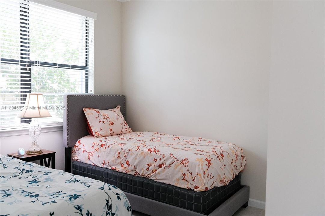3rd Bedroom Tile Floor & Closet