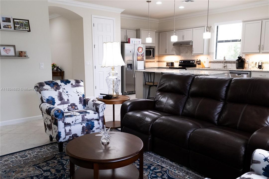 Open layout great for entertaining